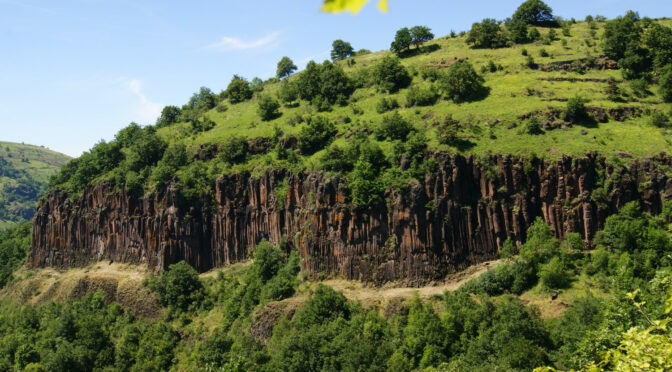 Dimanche 22 Octobre: on va sur le beau rocher du Pradel, en Haute-Loire (1h30 de Clermont)